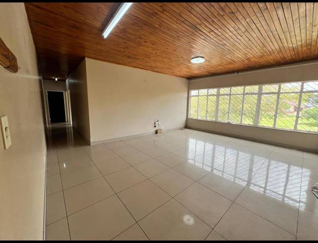 4 BEDROOM APARTMENT FOR SALE IN LAUDIUM